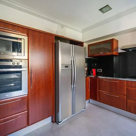 Luxury Villa In Girona With Indoor Pool & Garden Base For Costa Brava, France And Barcelona 지로나