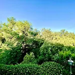 Exclusiva Casa De Lujo Con Piscinas Y Amplio Jardin En Zona Tranquila Villa
